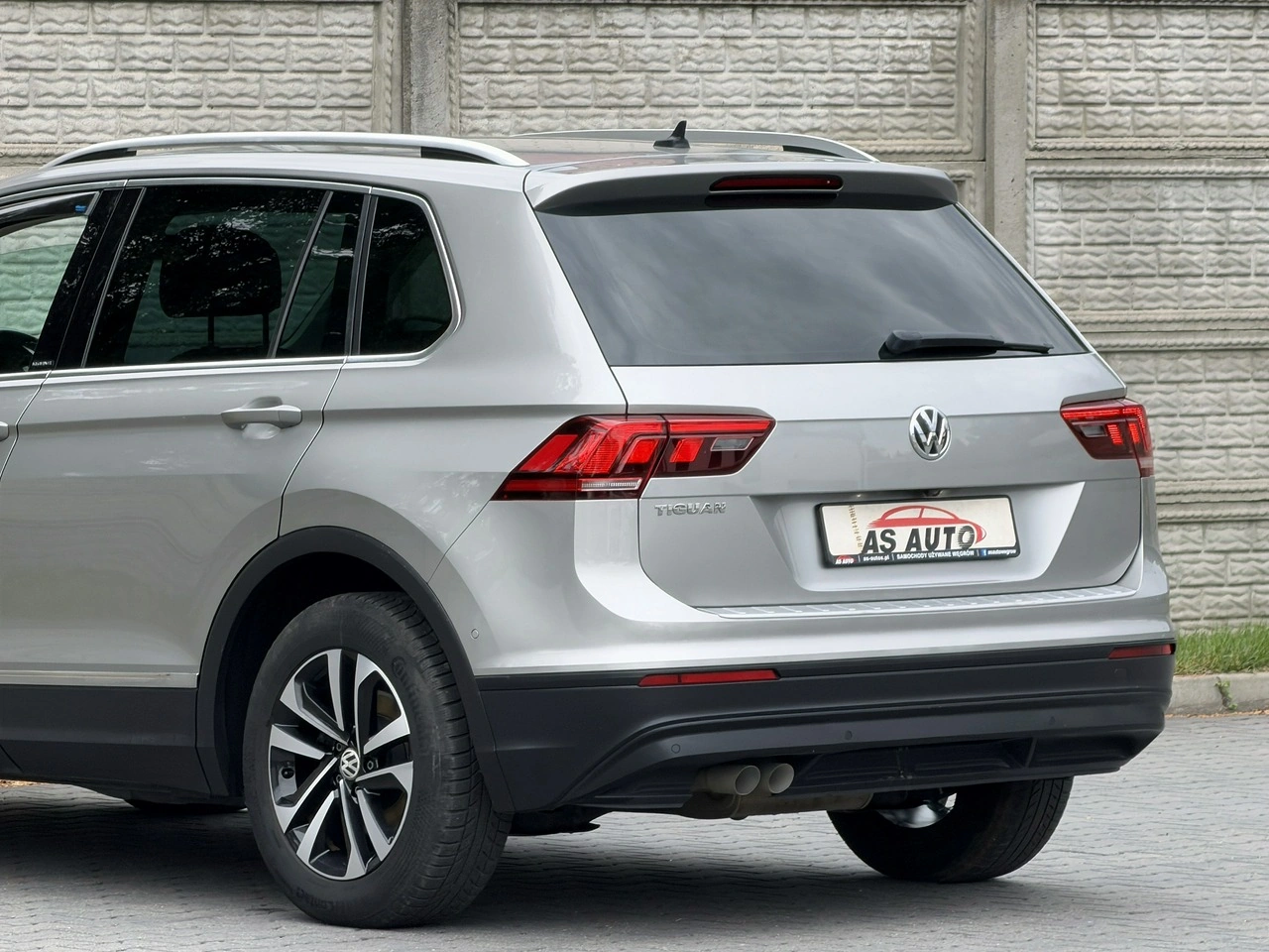 Volkswagen Tiguan - Zdjęcie 41