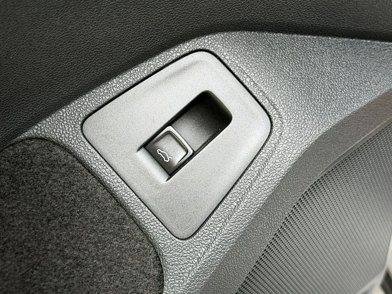 Volkswagen Tiguan - Zdjęcie 78