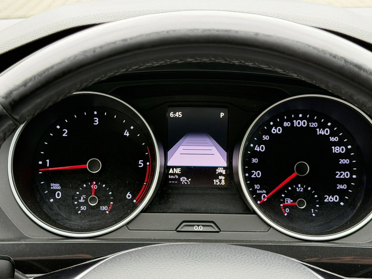 Volkswagen Tiguan - Zdjęcie 11