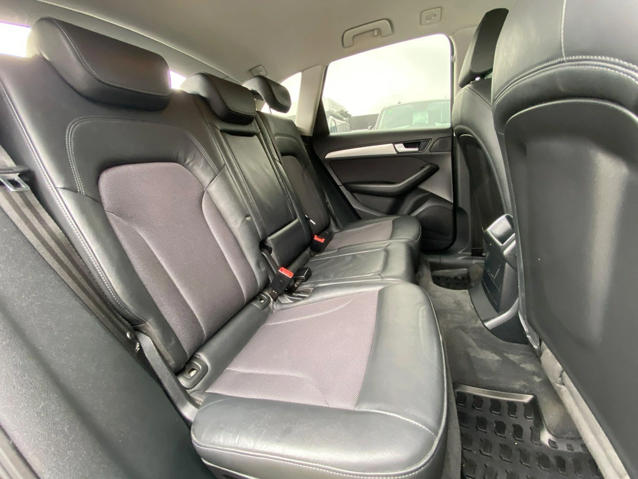 Audi Q5 - Zdjęcie 26