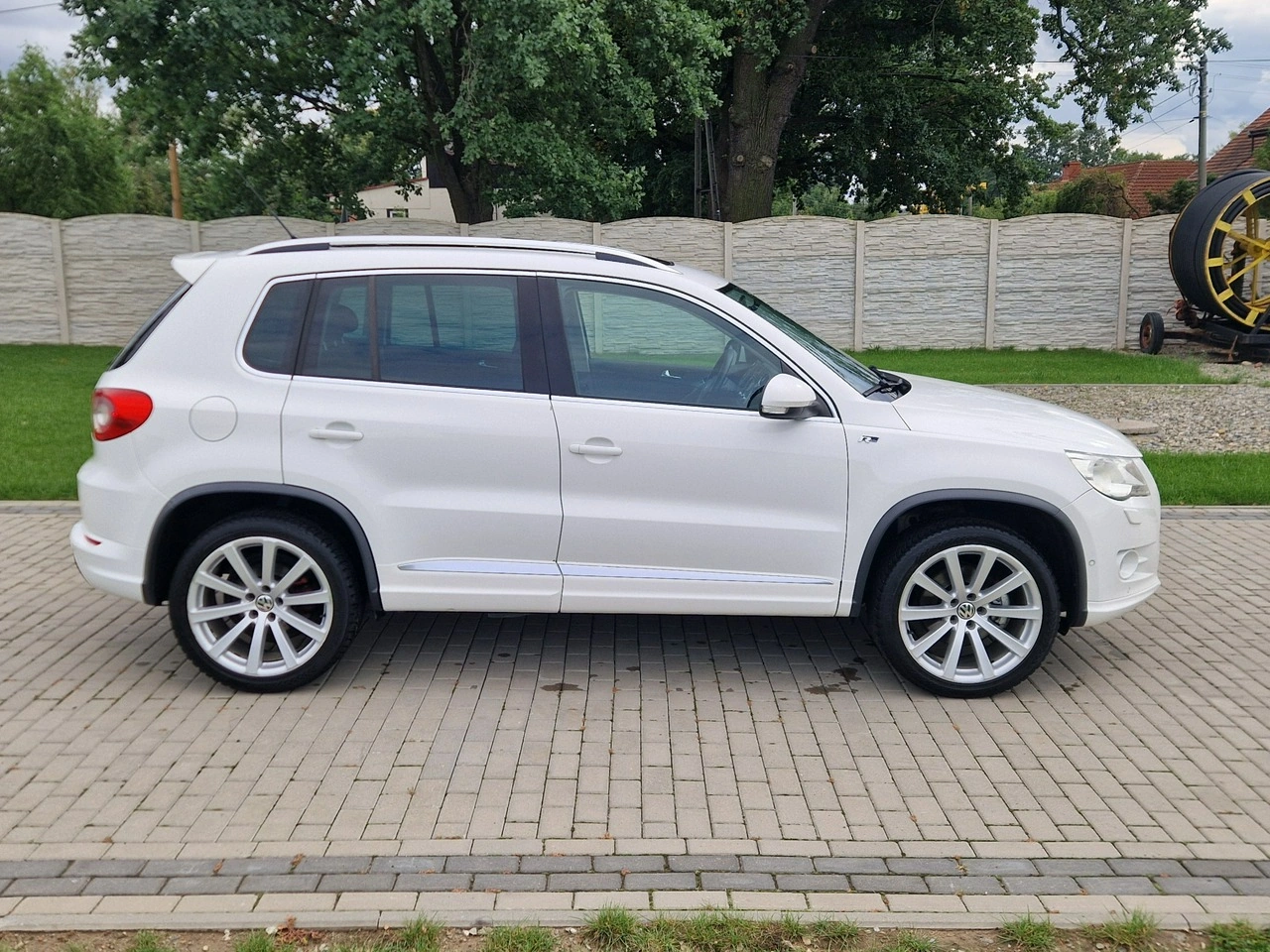 Volkswagen Tiguan - Zdjęcie 9