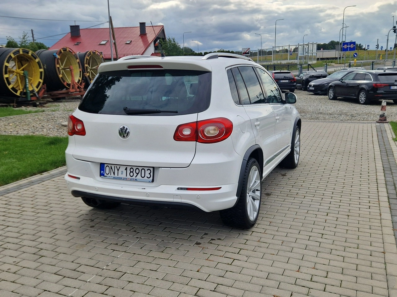Volkswagen Tiguan - Zdjęcie 10