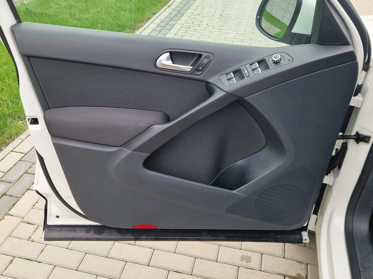 Volkswagen Tiguan - Zdjęcie 18