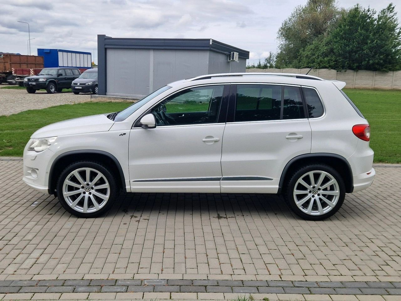 Volkswagen Tiguan - Zdjęcie 2