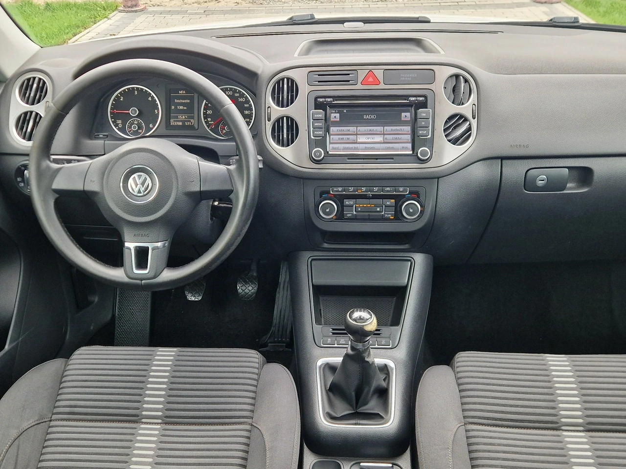 Volkswagen Tiguan - Zdjęcie 29