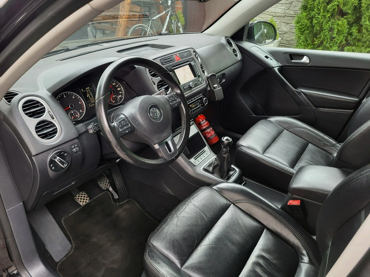 Volkswagen Tiguan - Zdjęcie 9