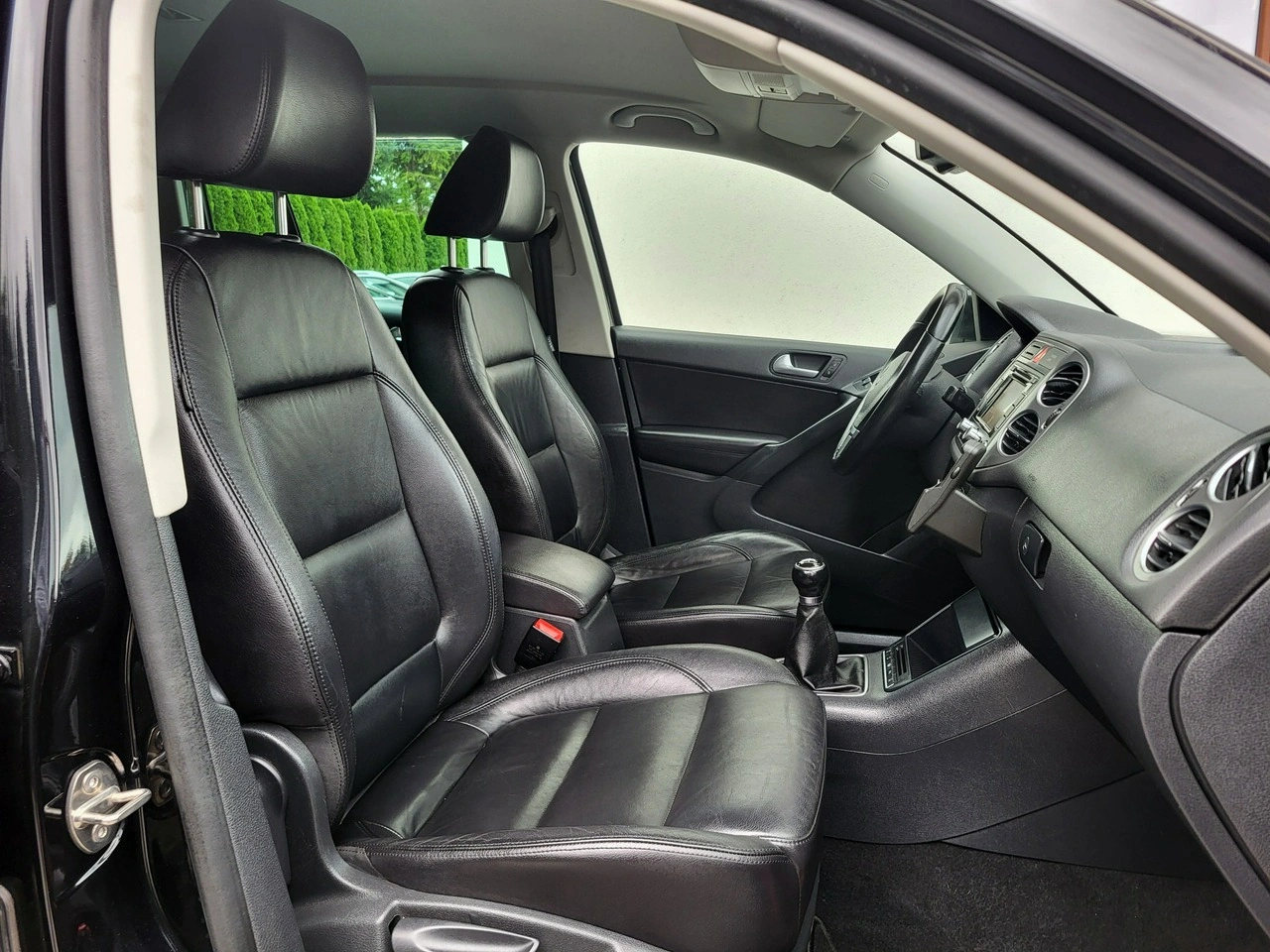 Volkswagen Tiguan - Zdjęcie 13