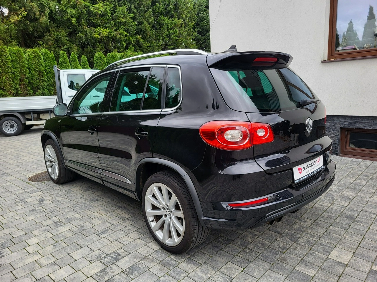 Volkswagen Tiguan - Zdjęcie 8