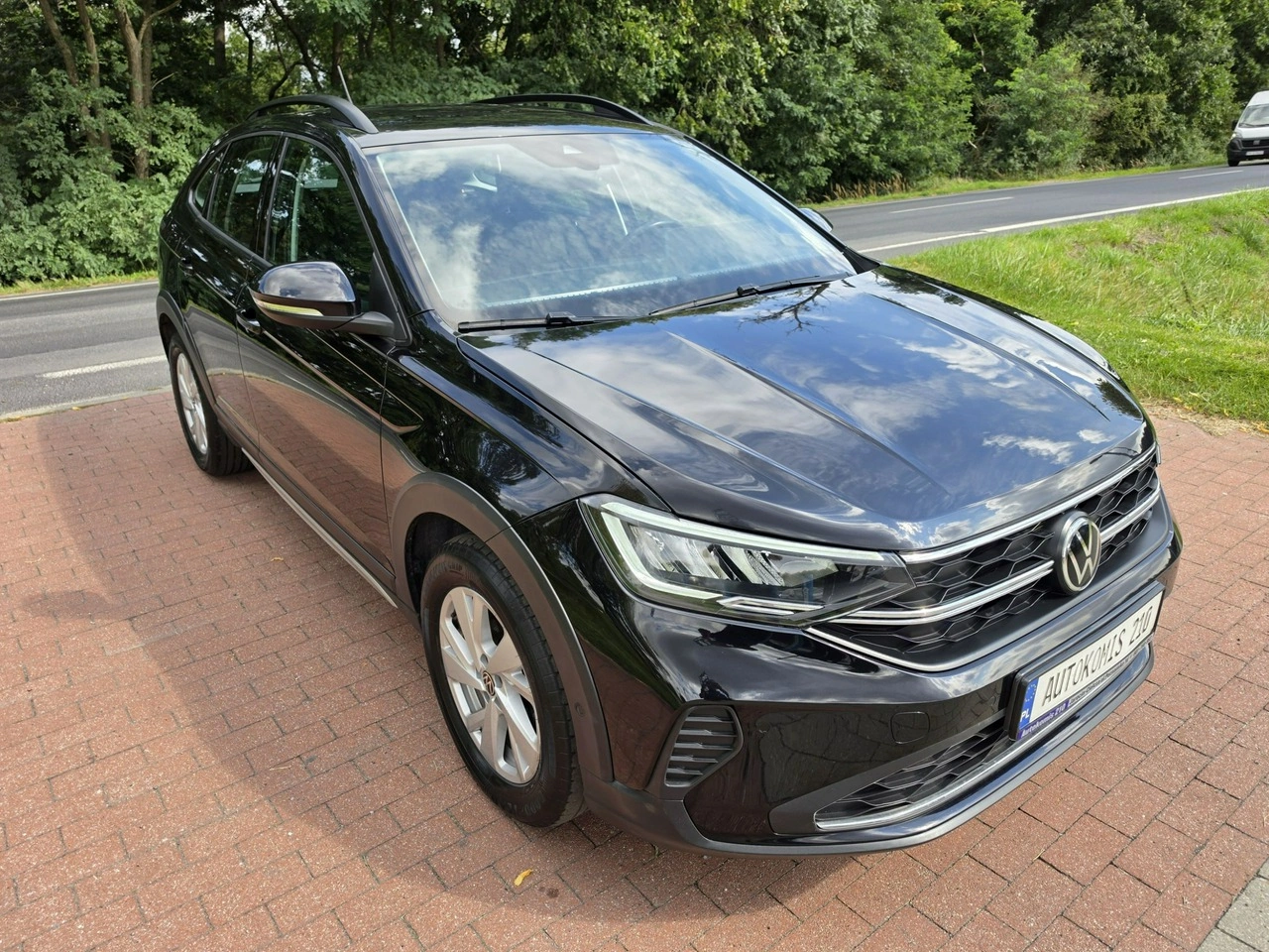 Volkswagen Taigo - Zdjęcie 10