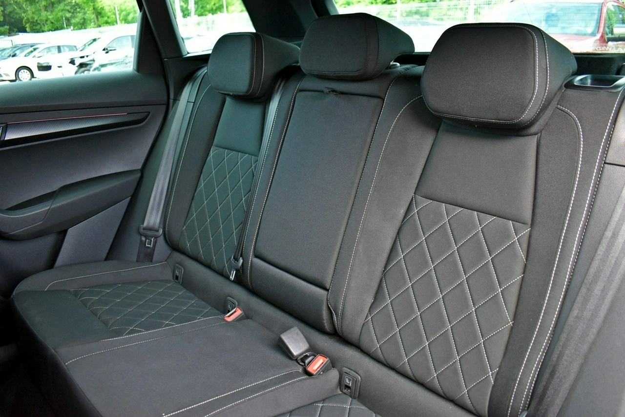 Skoda Karoq - Zdjęcie 11