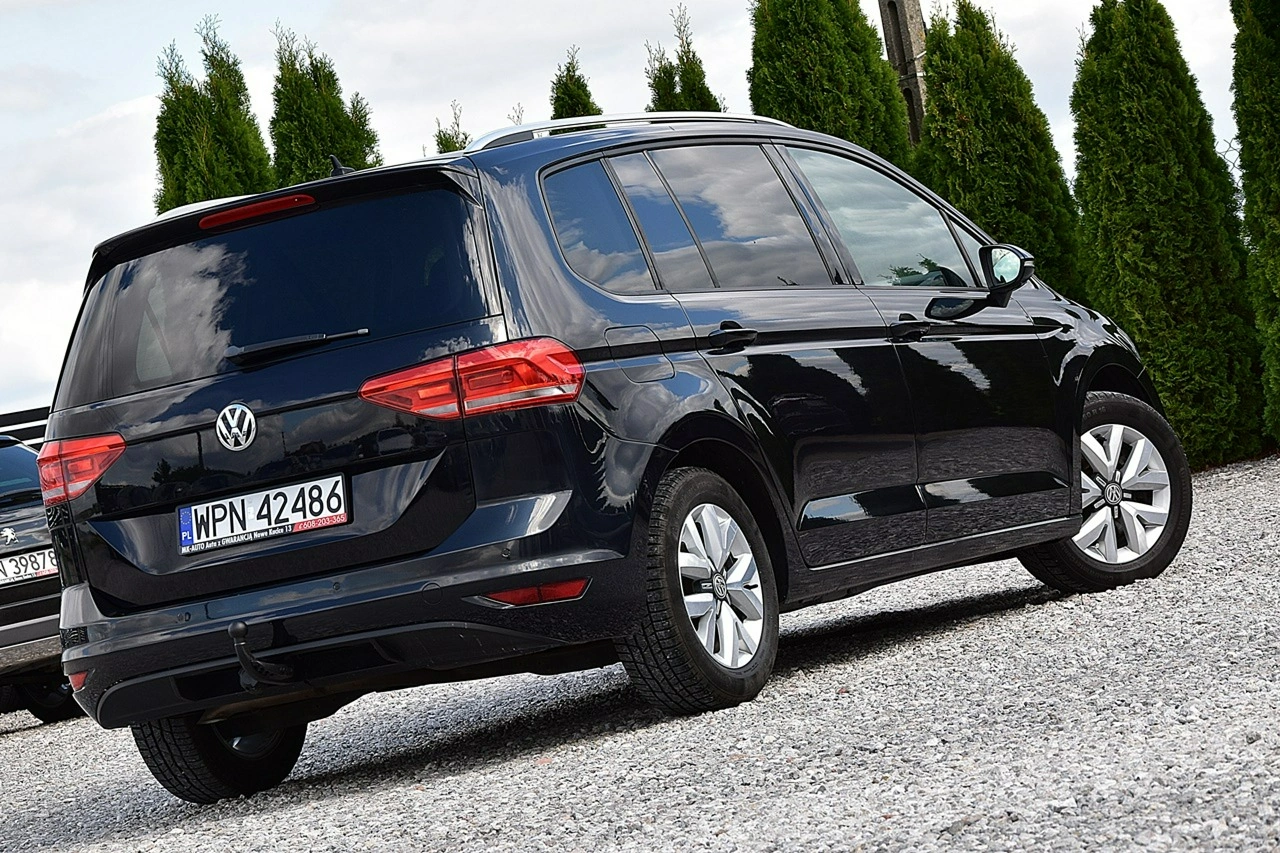 Volkswagen Touran - Zdjęcie 22