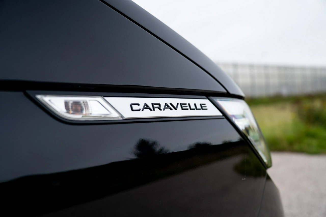 Volkswagen Caravelle - Zdjęcie 14