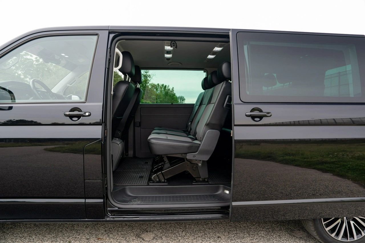 Volkswagen Caravelle - Zdjęcie 15