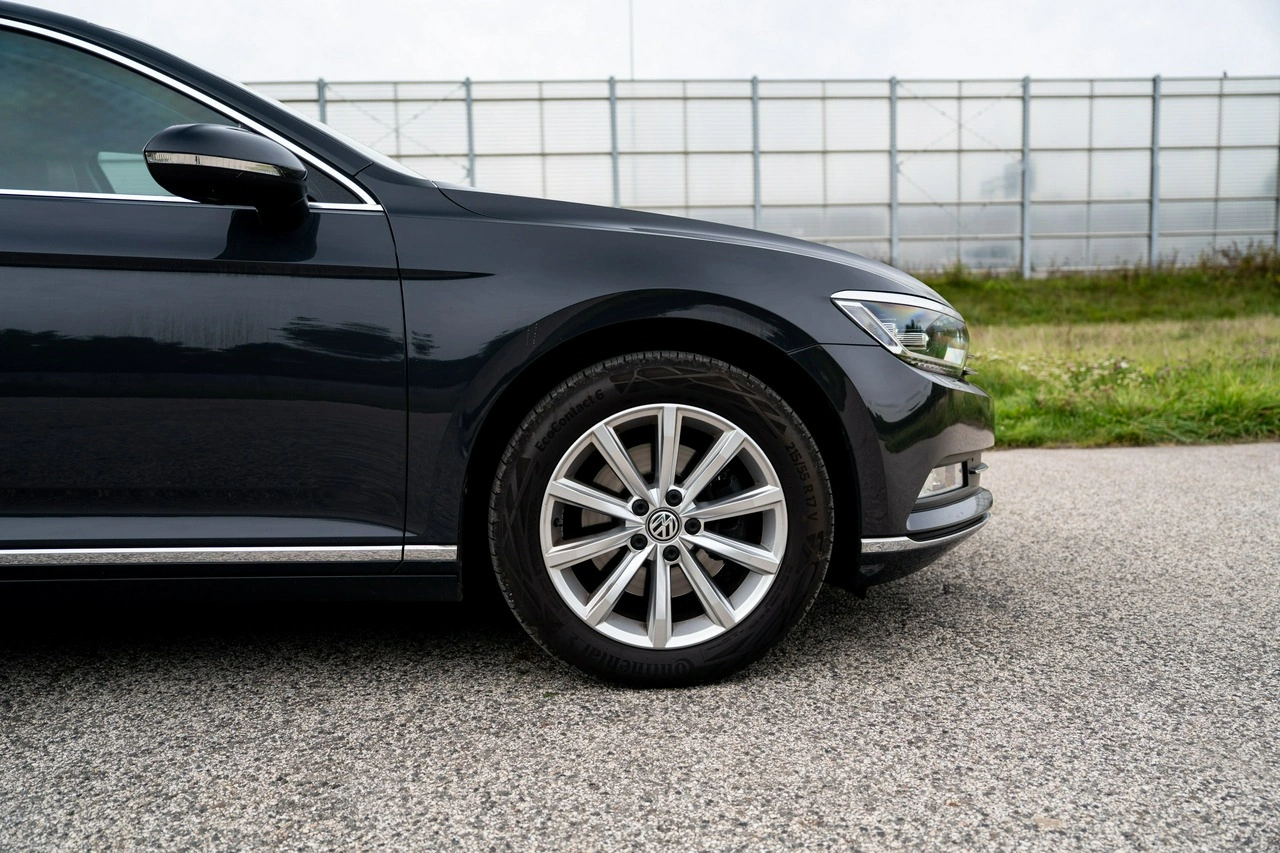 Volkswagen Passat - Zdjęcie 7