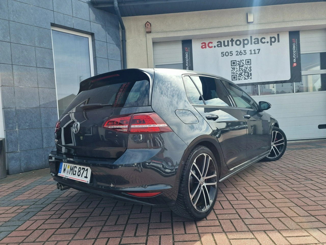 Volkswagen Golf - Zdjęcie 13