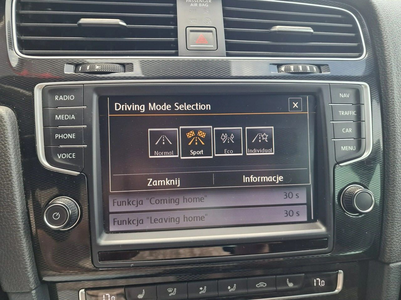 Volkswagen Golf - Zdjęcie 33