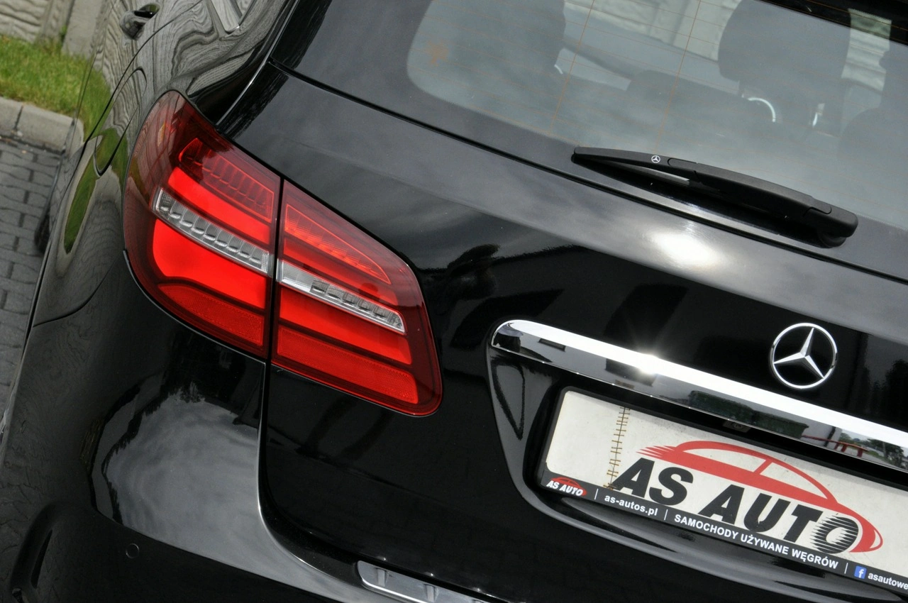 Mercedes B 220 - Zdjęcie 34