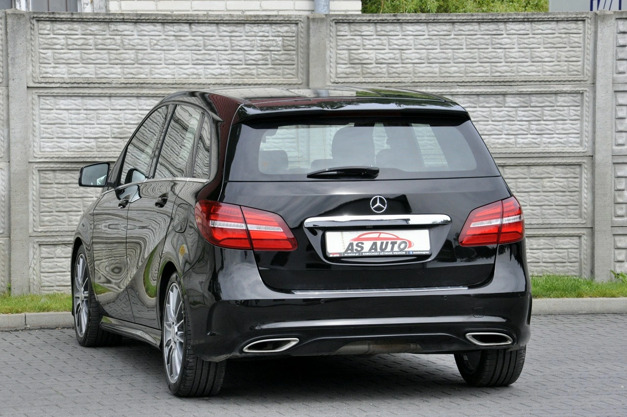 Mercedes B 220 - Zdjęcie 3
