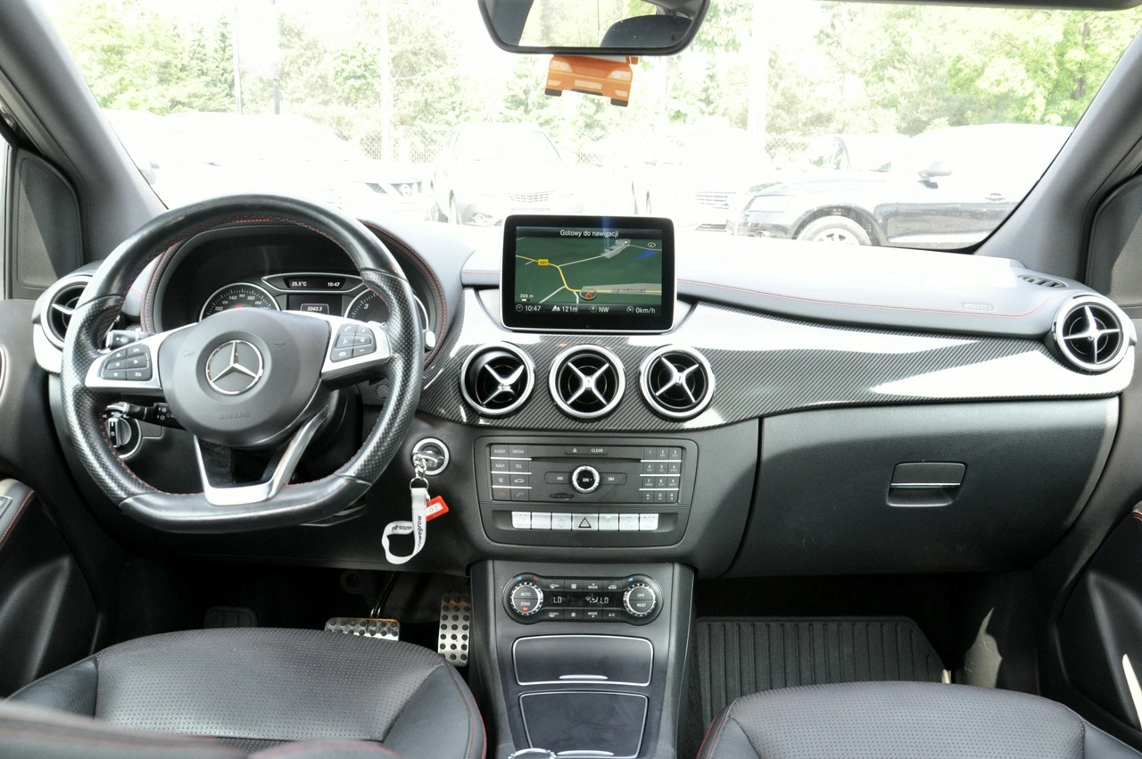 Mercedes B 220 - Zdjęcie 4