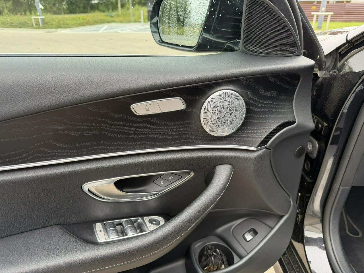 Mercedes E 300 - Zdjęcie 15