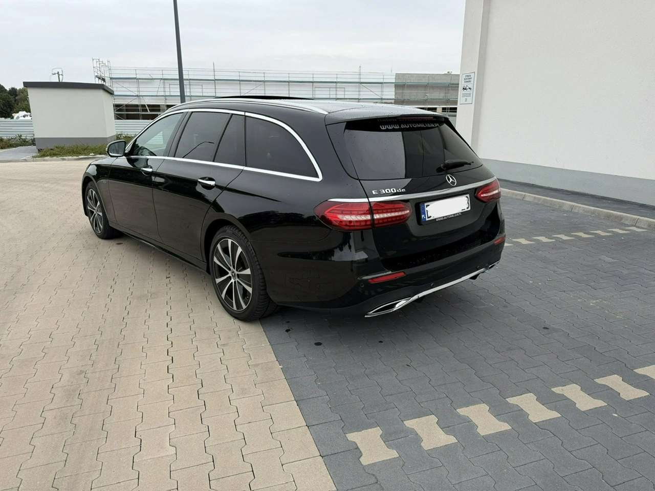Mercedes E 300 - Zdjęcie 2