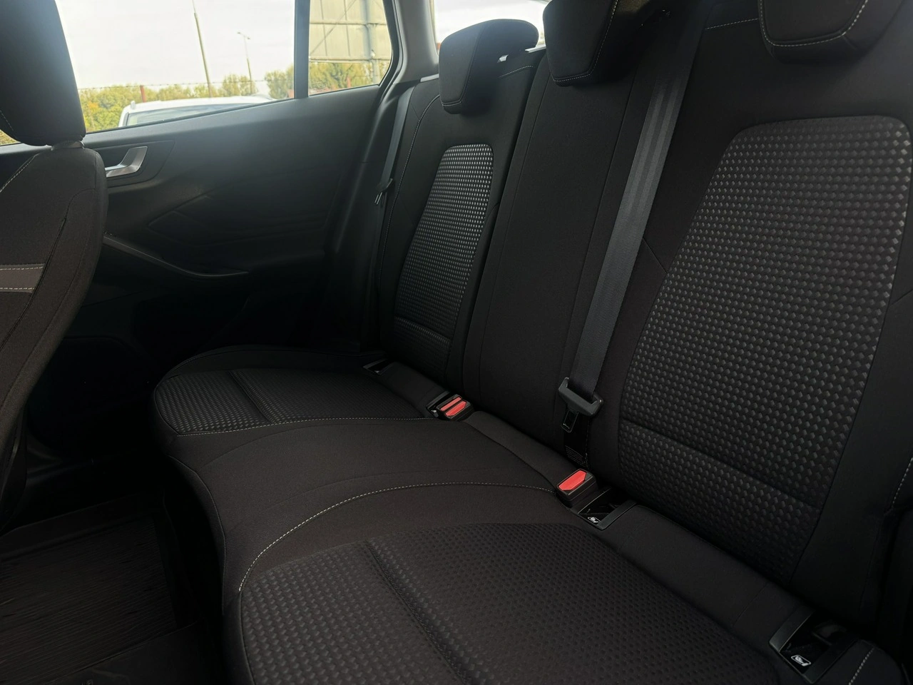 Ford Focus - Zdjęcie 16