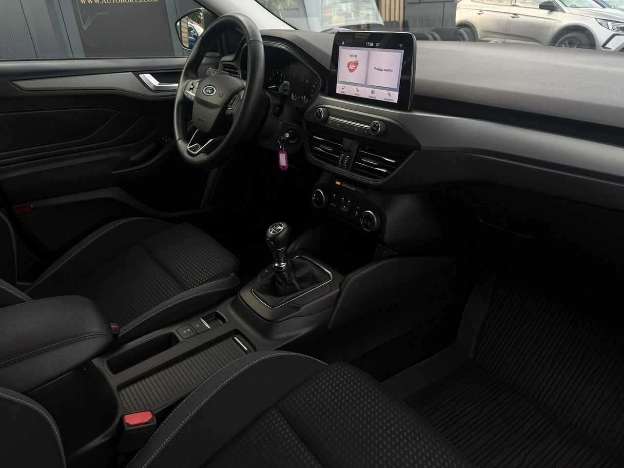 Ford Focus - Zdjęcie 18
