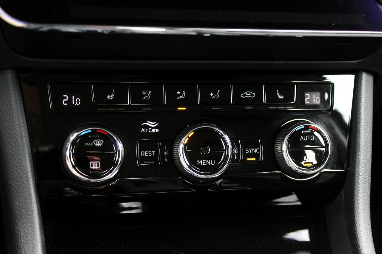 Skoda Superb - Zdjęcie 21