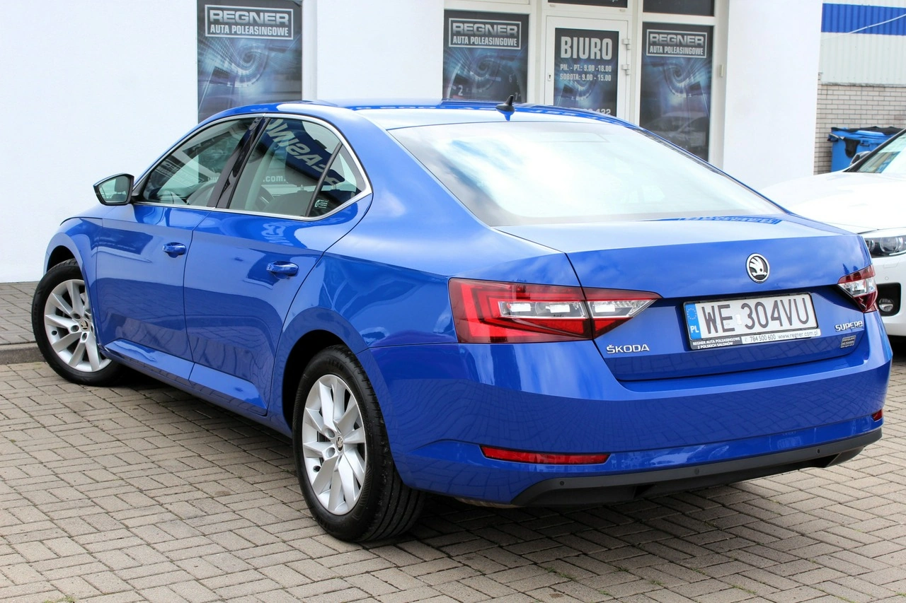 Skoda Superb - Zdjęcie 3