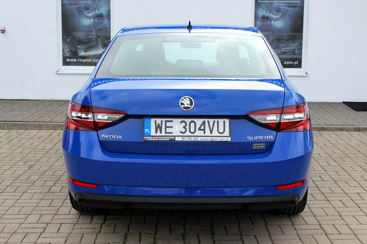 Skoda Superb - Zdjęcie 4