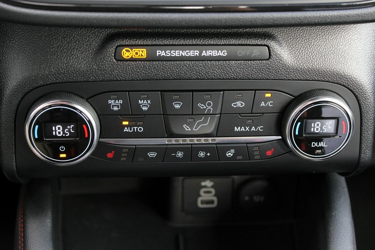 Ford Kuga - Zdjęcie 19