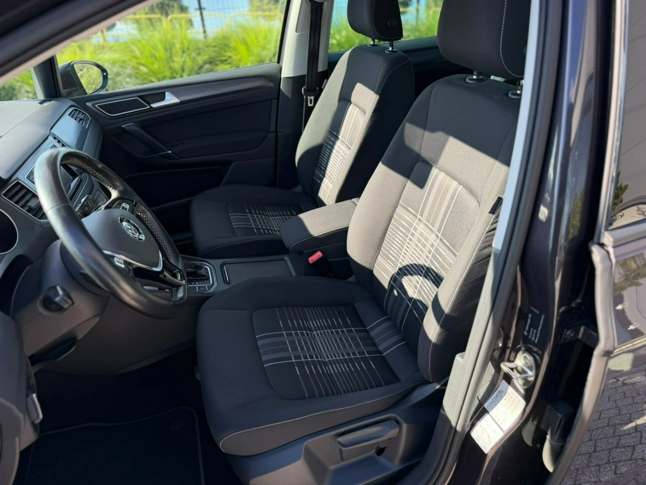 Volkswagen Golf Sportsvan - Zdjęcie 11