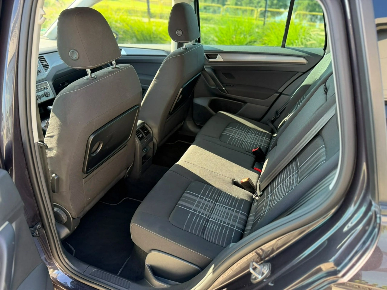 Volkswagen Golf Sportsvan - Zdjęcie 13
