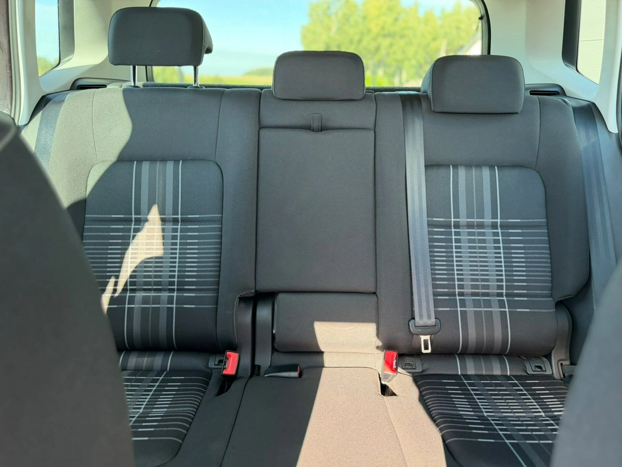 Volkswagen Golf Sportsvan - Zdjęcie 14