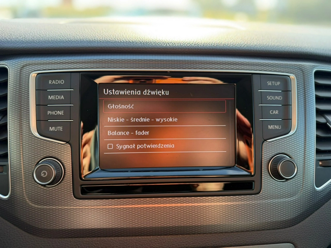 Volkswagen Golf Sportsvan - Zdjęcie 20