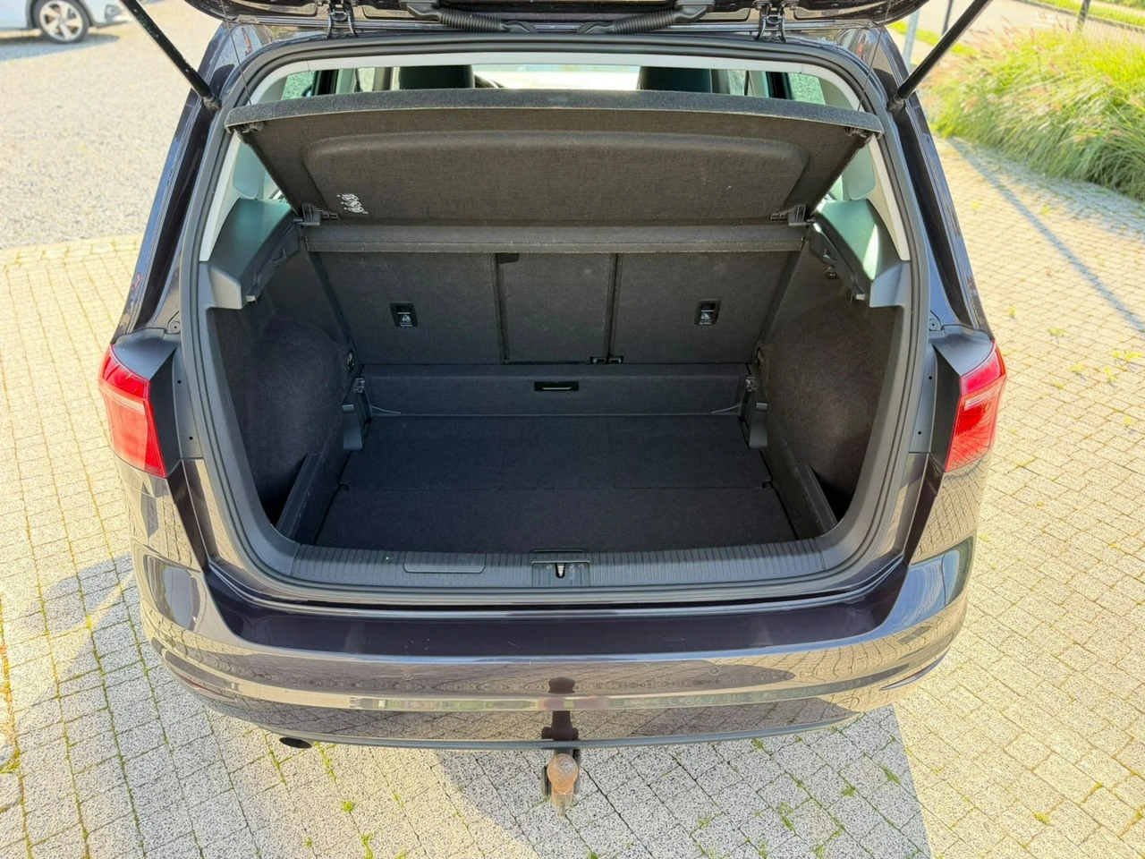 Volkswagen Golf Sportsvan - Zdjęcie 32