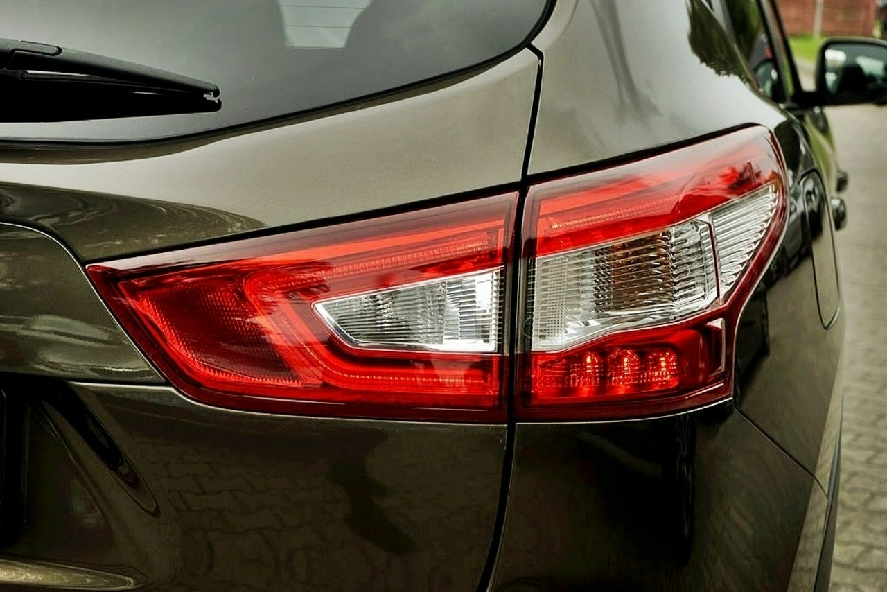 Nissan Qashqai - Zdjęcie 14
