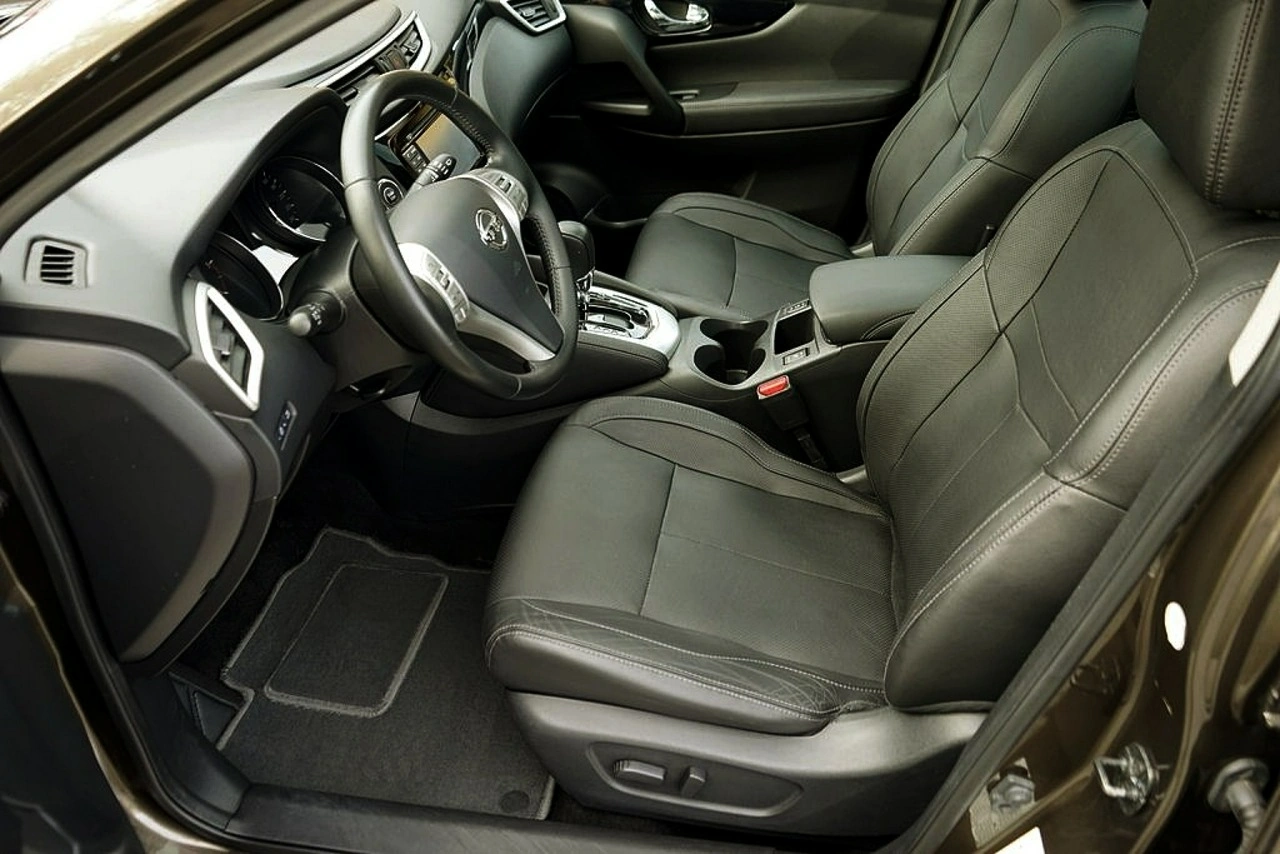 Nissan Qashqai - Zdjęcie 16