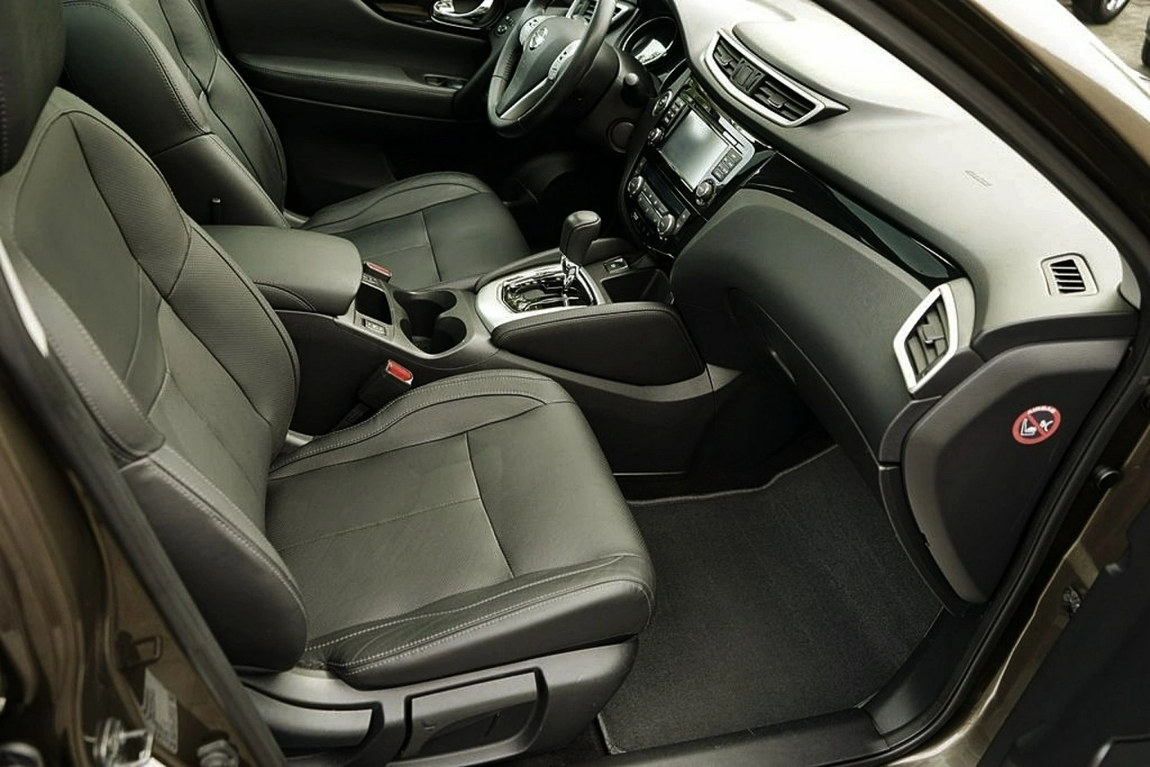 Nissan Qashqai - Zdjęcie 18