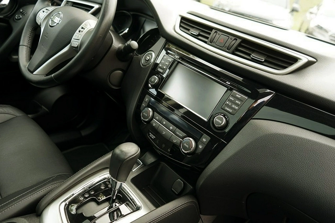 Nissan Qashqai - Zdjęcie 28