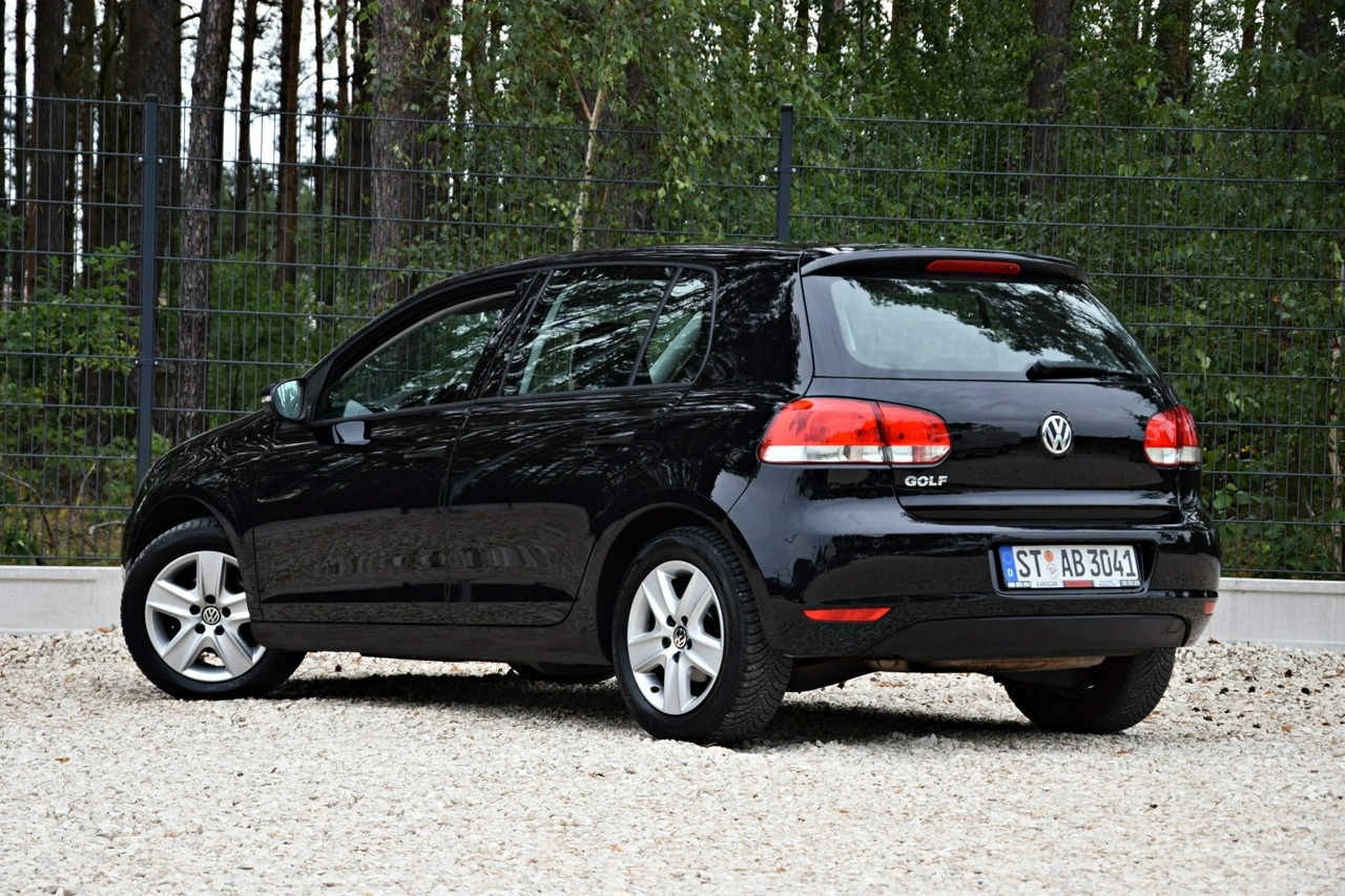 Volkswagen Golf - Zdjęcie 18