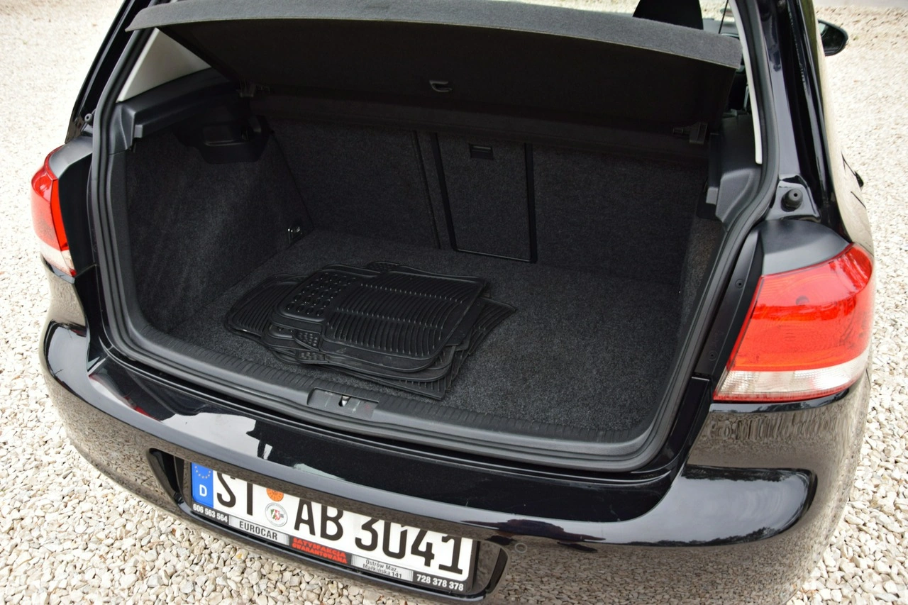 Volkswagen Golf - Zdjęcie 31