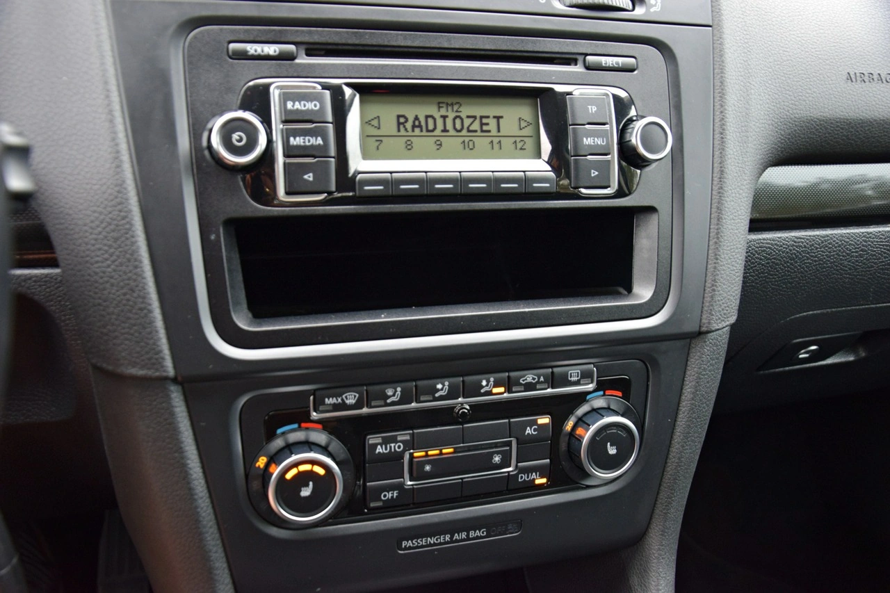 Volkswagen Golf - Zdjęcie 7