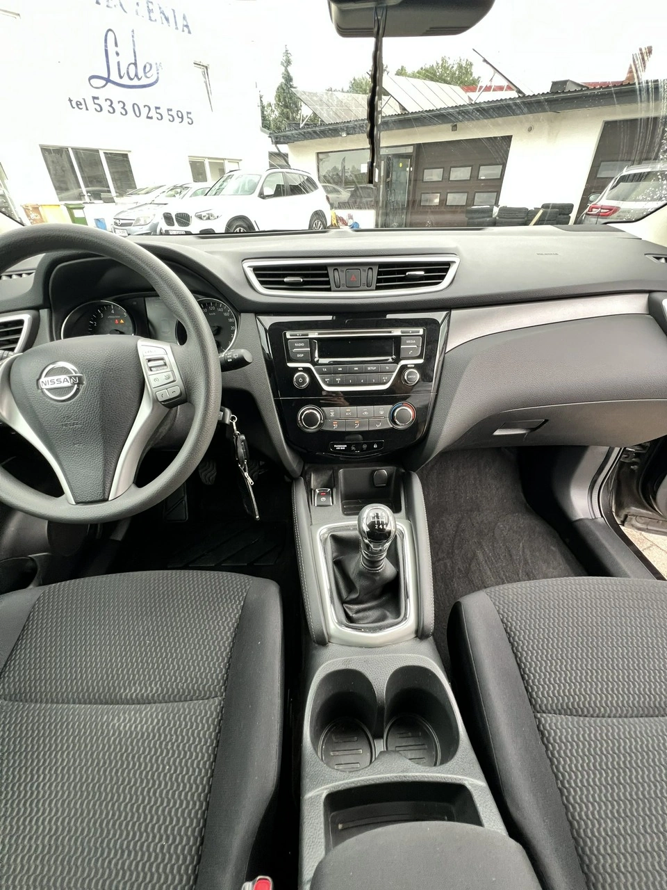 Nissan Qashqai - Zdjęcie 9