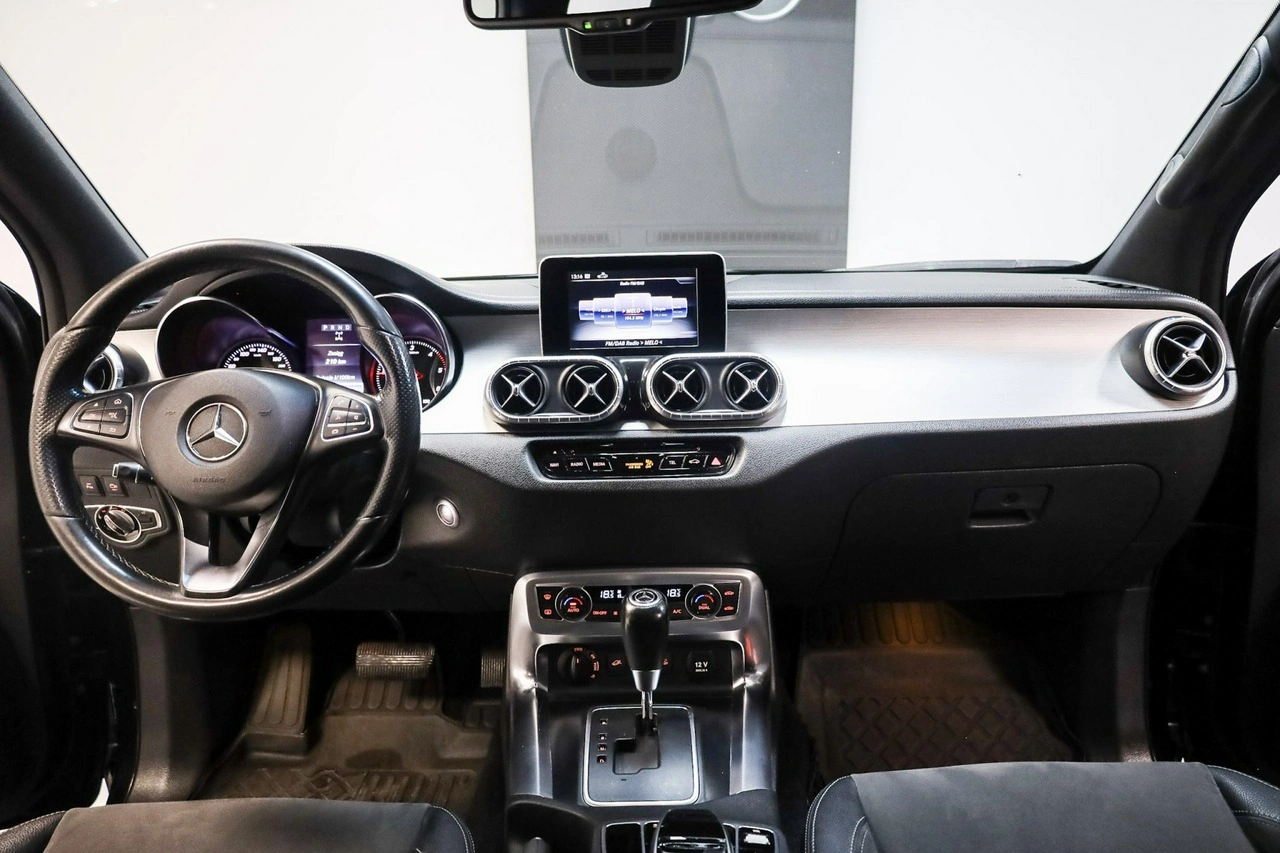 Mercedes Klasa X - Zdjęcie 12