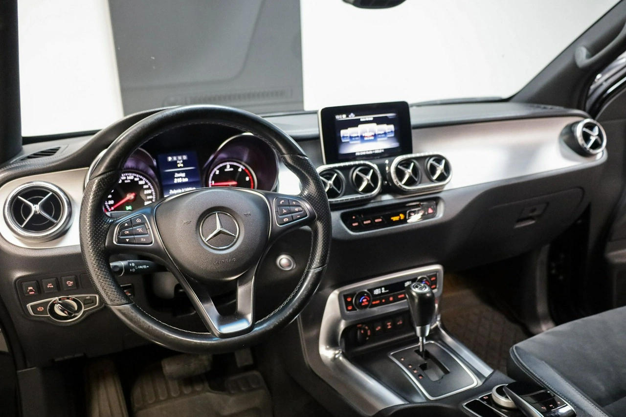 Mercedes Klasa X - Zdjęcie 13
