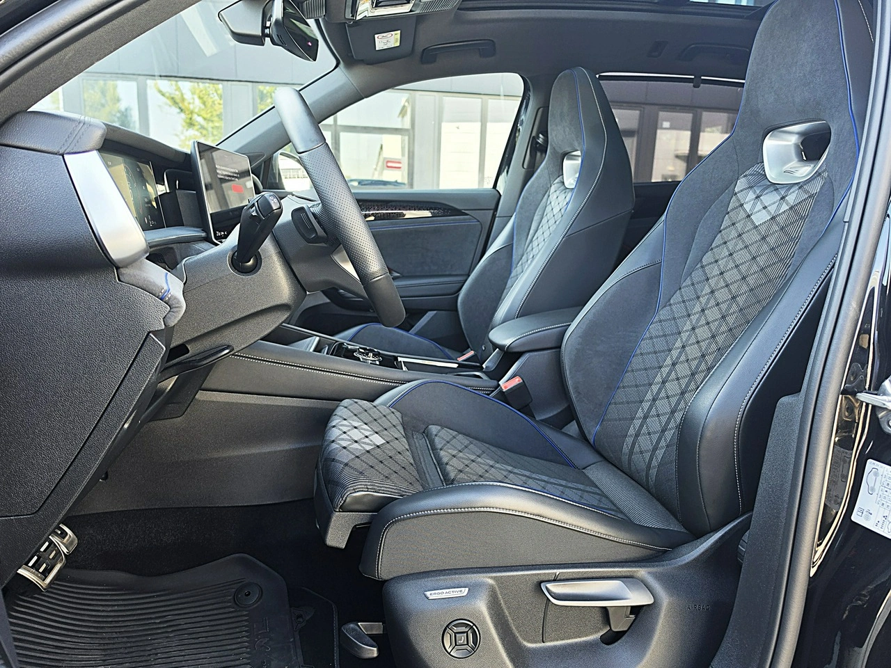 Volkswagen Tayron - Zdjęcie 18