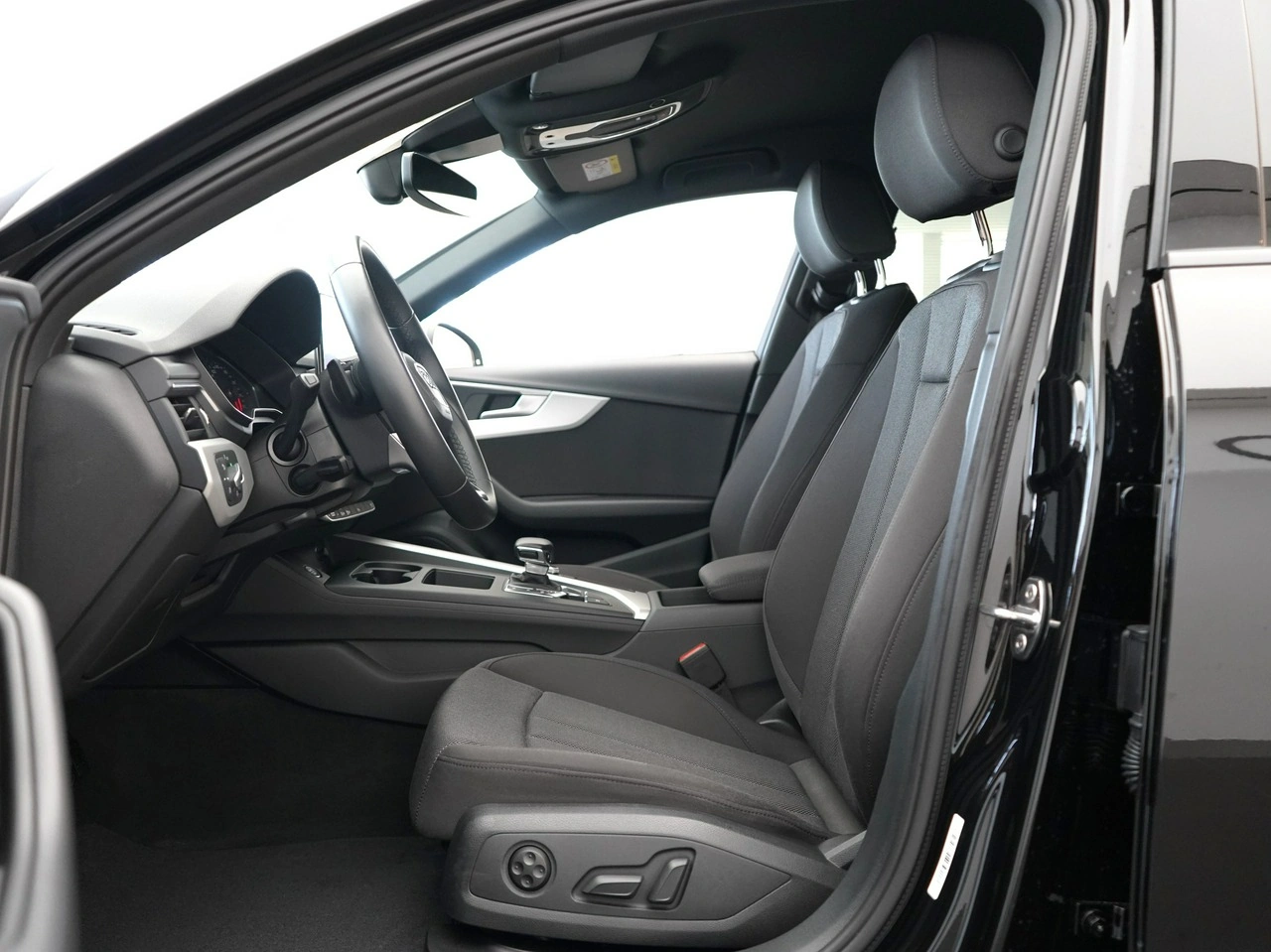 Audi A4 - Zdjęcie 10