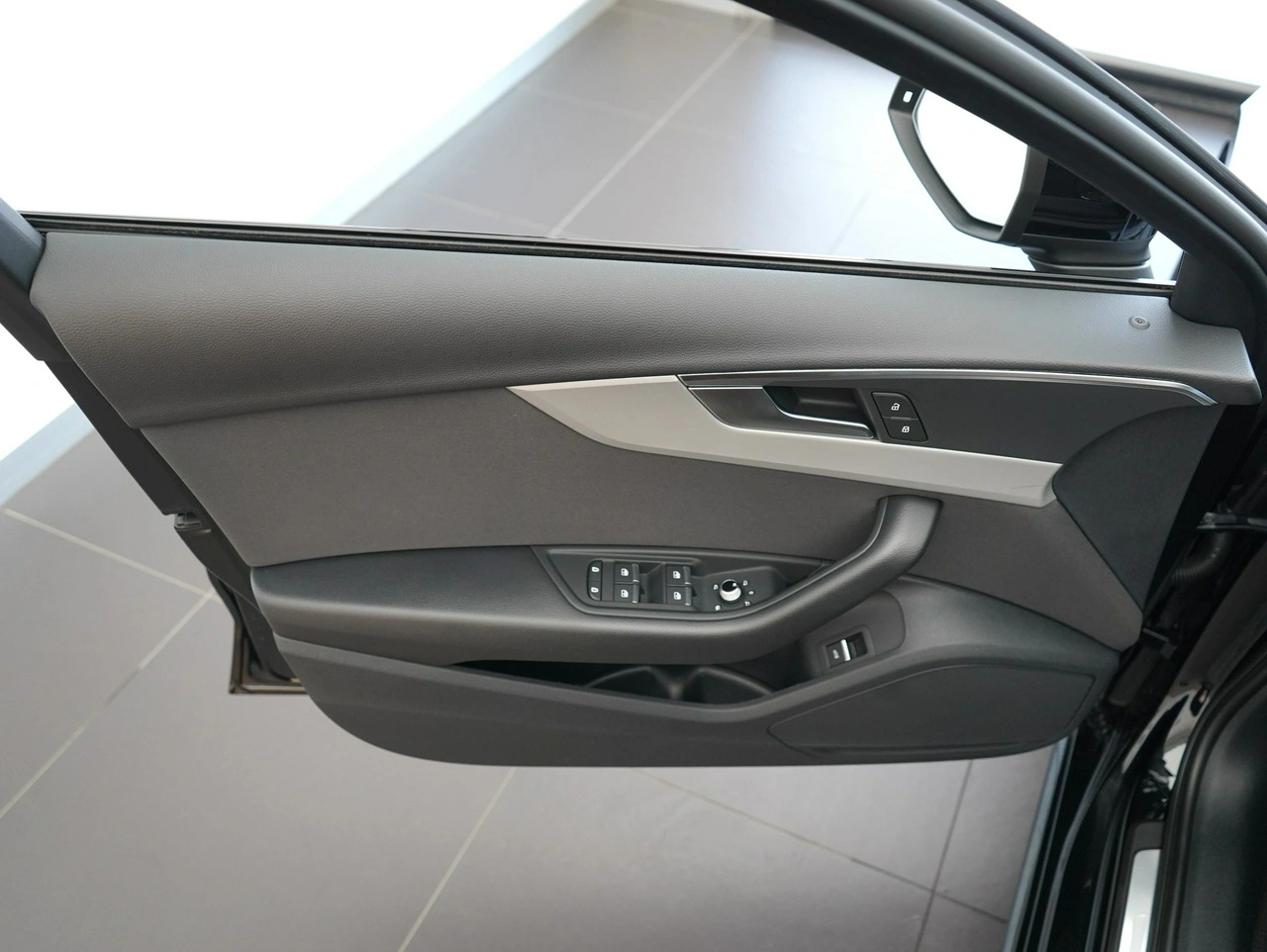 Audi A4 - Zdjęcie 11