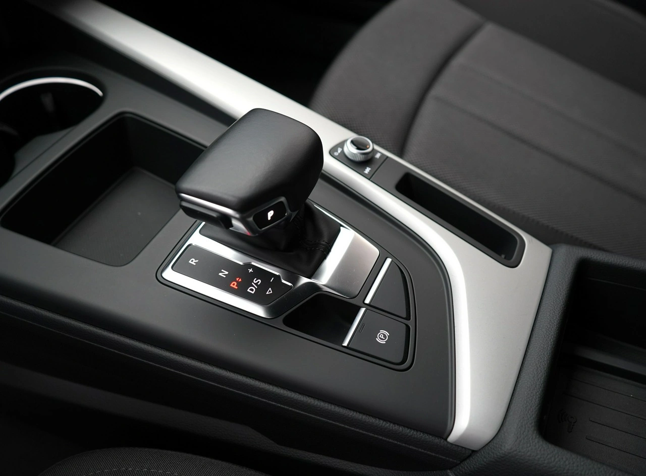 Audi A4 - Zdjęcie 13